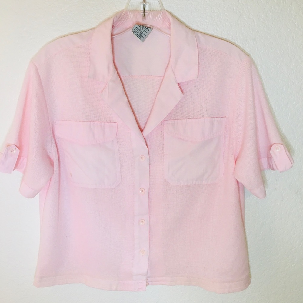 👚VTG 80s powder pink box cut collared shirt